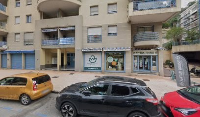 Zghikh Ali, Kinésithérapeute à Menton