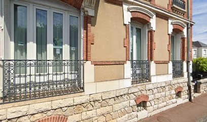 Yves Deschamps, Kinésithérapeute à Montargis
