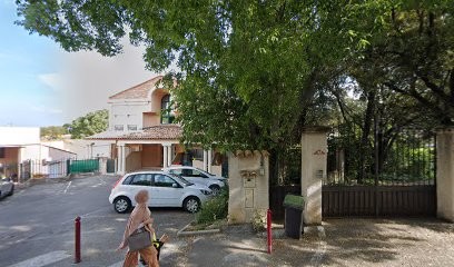 scp kott, Kinésithérapeute à Teyran