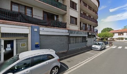 Castro Laura, Kinésithérapeute à Viry-Châtillon
