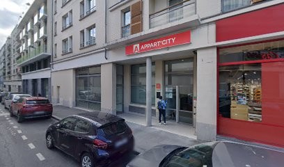 Flore Borreill, Kinésithérapeute à Clichy
