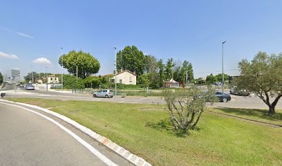 Parc Des Baumes SCM Du, Kinésithérapeute à Châteaurenard