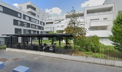 Pyhsioanipro, Kinésithérapeute à Pantin