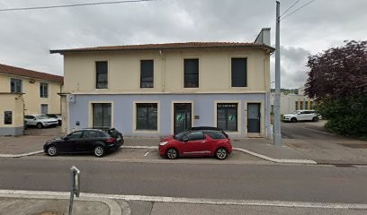 Olier Hubert Jean Joseph, Kinésithérapeute à Saint-Max