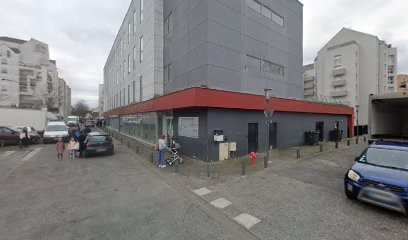 Millian Nicolas, Kinésithérapeute au Mée-sur-Seine