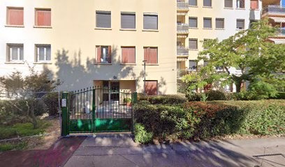 Tuyet Jean Daniel, Kinésithérapeute à Montpellier