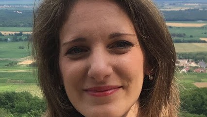 Aline Farah Berliet, Kinésithérapeute à Chazay-d'Azergues