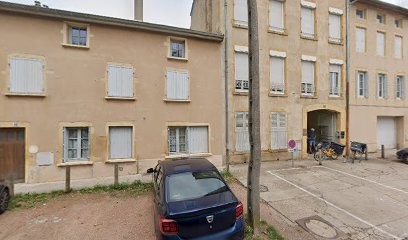 Siccardi Henry Selarl, Kinésithérapeute à Charlieu