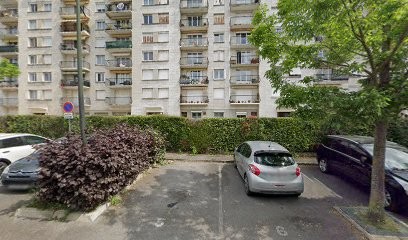 CHELLAH Malik, Kinésithérapeute à Meaux
