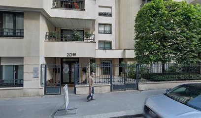 Dorinde PETRIGNANI-LE MENS Masseur-Kinésithérapeute, Kinésithérapeute à Neuilly-sur-Seine