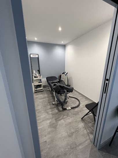 Cabinet Masseur Kinésithérapeute : Ben Ghorbal Amira, Kinésithérapeute à Nanterre