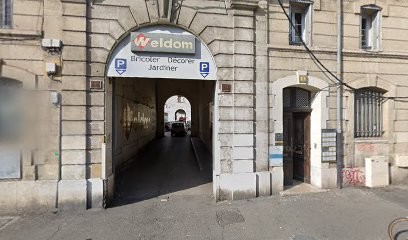 Séances Mézières Tous Les Jeudis 10 Place Sébastopol, Kinésithérapeute à Marseille 04