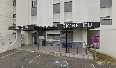 Centre De Kinésithérapie Manin Et Dathy, Kinésithérapeute à Saintes