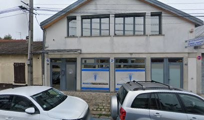 Slatan Aurel Cosmin, Kinésithérapeute au Bourget