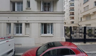 Raymond Cyrille, Kinésithérapeute à Paris 15
