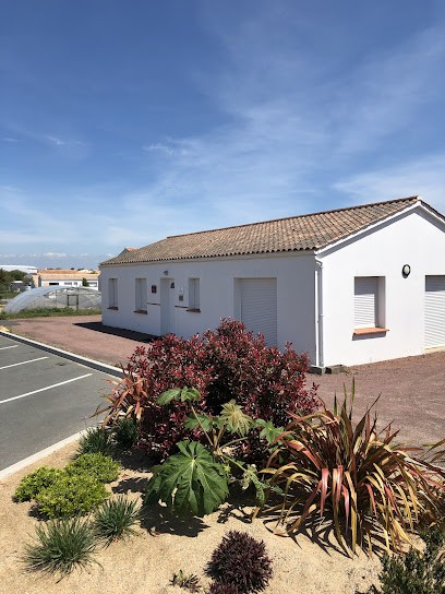 Delphine PETRINI Kinésithérapeute, Kinésithérapeute à La Tranche-sur-Mer