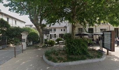 Frangeul Moon, Kinésithérapeute à Saint-Rémy-de-Provence
