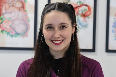 Coralie Butin - Rééducation Périnéale, Abdominale Et Pédiatrique - Massage Femme Enceinte - Ateliers Massage Bébé, Kinésithérapeute à Taverny