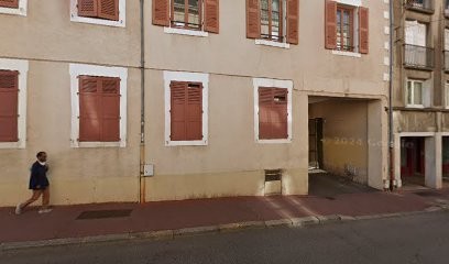 Degeimbre Dae Yung, Kinésithérapeute à Limoges