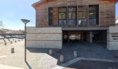 Kineval Scm, Kinésithérapeute à Valence
