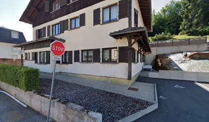 Hatt Hauswald SCM, Kinésithérapeute à Troisfontaines