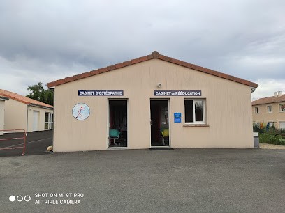 Cabinet de kinésithérapie et de rééducation, Kinésithérapeute à Fleuré