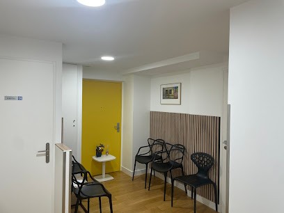 Perrin France, Kinésithérapeute à Montrouge