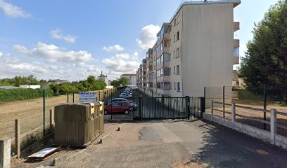 Scm, Kinésithérapeute à Dreux