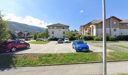 Vallet Halilaj Mariette, Kinésithérapeute à Seynod