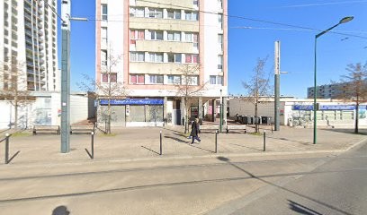 Kinesitherapeute Mme Franka ALOLI, Kinésithérapeute à Épinay-sur-Seine