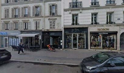 Chirol Ariane, Kinésithérapeute à Neuilly-sur-Seine