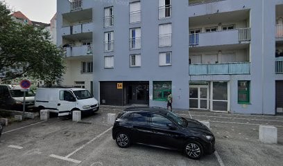 Ornella Baroune - Kinésithérapeute Le Mée Sur Seine, Kinésithérapeute au Mée-sur-Seine