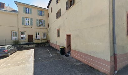 Buttin Maeliss, Kinésithérapeute à Charly