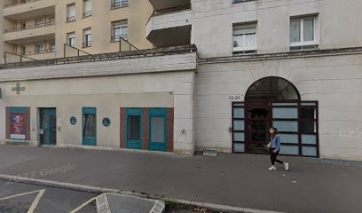 Salem Hamoudi, Kinésithérapeute à Châtillon