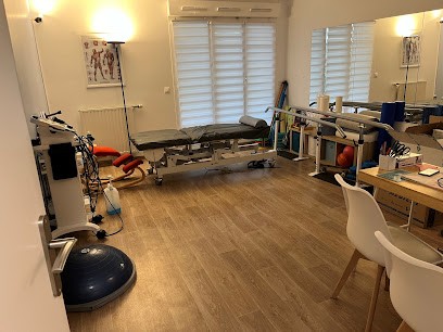 Masseur-kinésithérapeute (kinésithérapie générale et périnéale) - LAVIALLE Pauline, Kinésithérapeute à Serris
