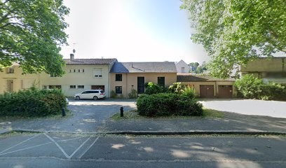 Cours Et Jardins, Kinésithérapeute à Poitiers