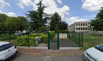 Coralie PROST Masseur-kinésithérapeute, Kinésithérapeute à Chatou