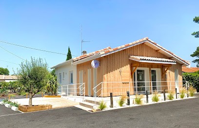 TRAMA Frédéric, SERRANO Océana, STANOWSKI Claire, DESBRIEL Hugo, RENAUD Julien, Kinésithérapie Et Rééducation Vestibulaire, Kinésithérapeute à Lanton