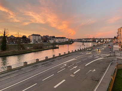 CENTRE PARAMÉDICAL DU QUAI DU POTHUIS, Kinésithérapeute à Pontoise