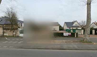 Farnaz Beraud, Kinésithérapeute à Saint-Jean-le-Blanc