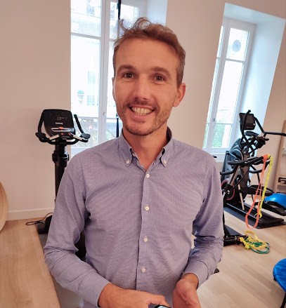 Antoine Chombeau masseur-kinésithérapeute et ostéopathe à Royat, Kinésithérapeute à Royat