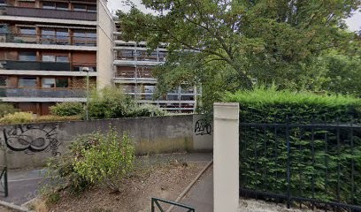 Grégoire LEROY Kinésithérapeute Pédiatrique, Kinésithérapeute à La Celle-Saint-Cloud