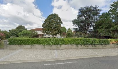 Keller Elisabeth, Kinésithérapeute à Uzos