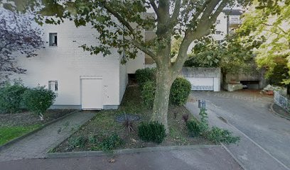 Kiné à Domicile - Issy-les-Moulineaux, Kinésithérapeute à Issy-les-Moulineaux