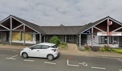 A-zornadou Scm, Kinésithérapeute à Plomelin
