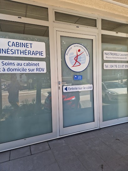 Sci Flanan, Kinésithérapeute à Vif
