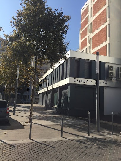 Cabinet De Kinésithérapie De L' Espace Santé Simone Veil - Épinay Sur Seine, Kinésithérapeute à Épinay-sur-Seine