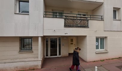 Antoine Fichelle, Kinésithérapeute à Montrouge