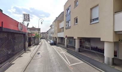 Brand Adrien, Kinésithérapeute à Sucy-en-Brie