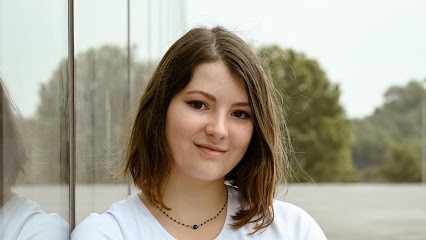 Claire DAUVERGNE, Kinésithérapeute à Issy-les-Moulineaux